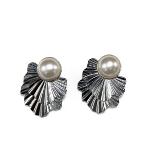 گوشواره گلبرگ مرواریدی